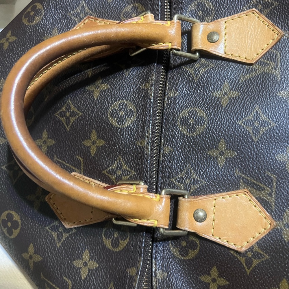 Authentic LOUIS VUITTON Monogram Speedy 30
Hand Bag - Picture 13 of 16
